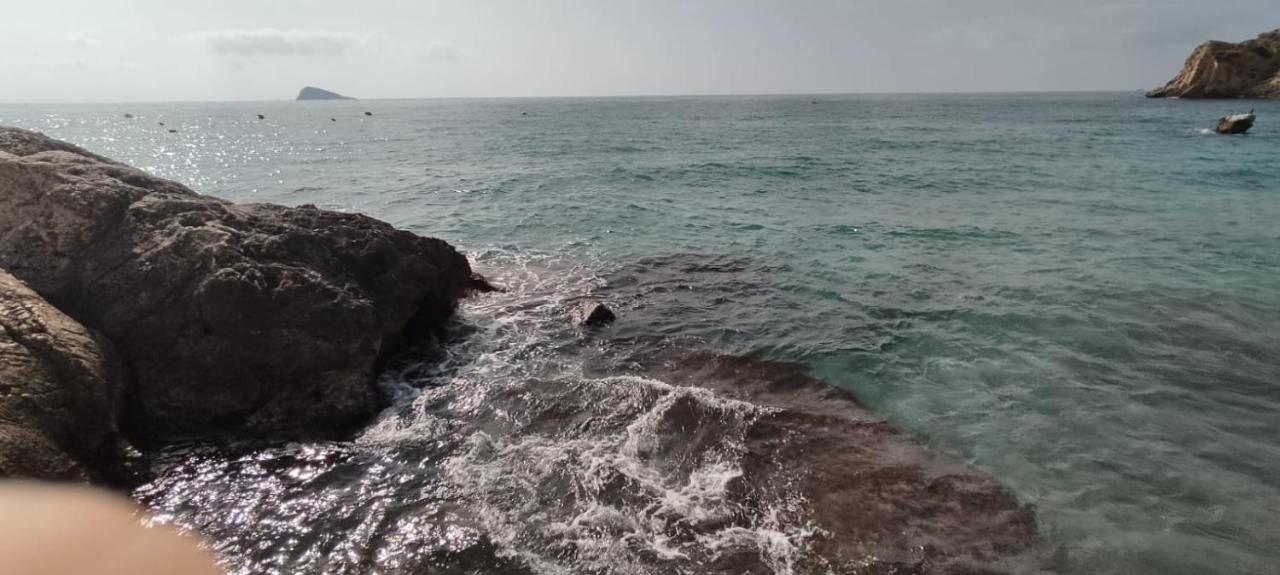 קאלה דה פינסטראט Relajate Junto Al Mar En Apartamento Cala Alta מראה חיצוני תמונה